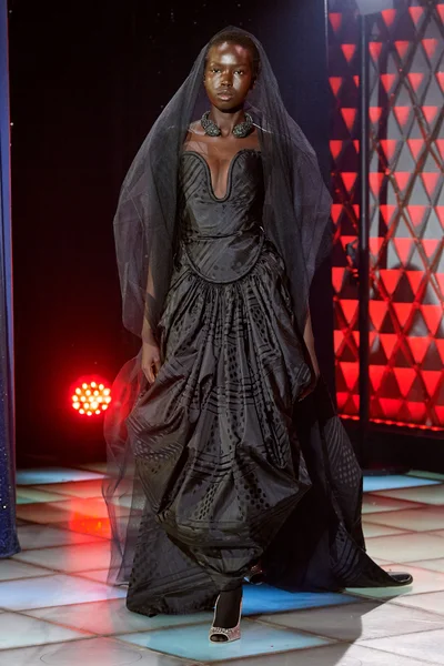 Look 57